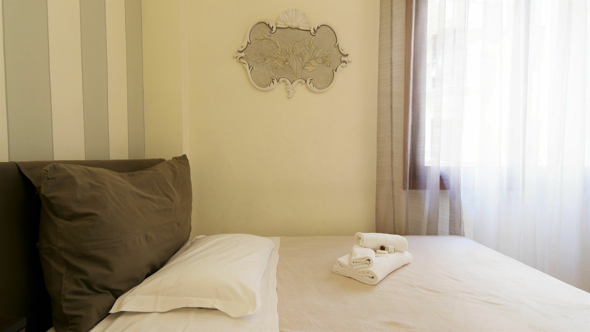 For Rent Il Corso Apartment